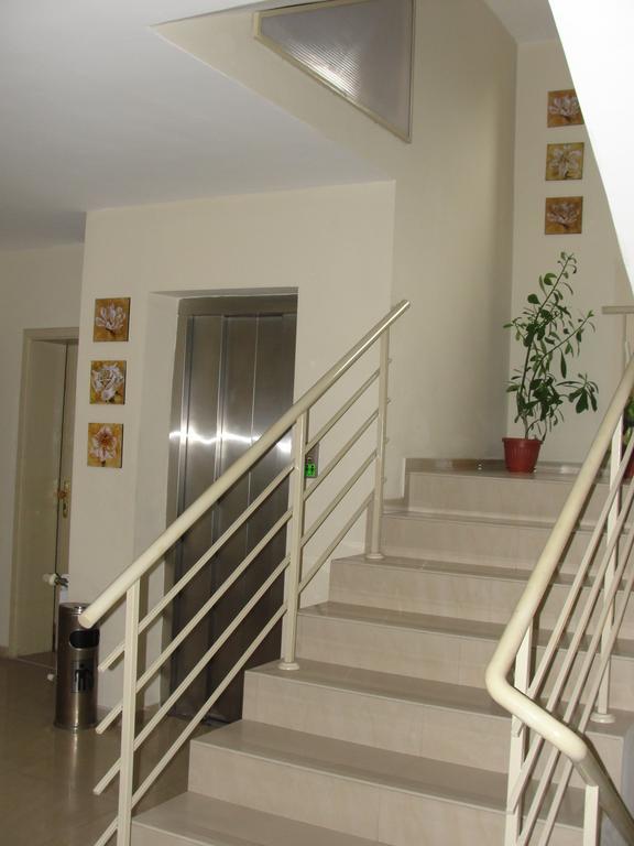 Hotel Biju Burgas Esterno foto