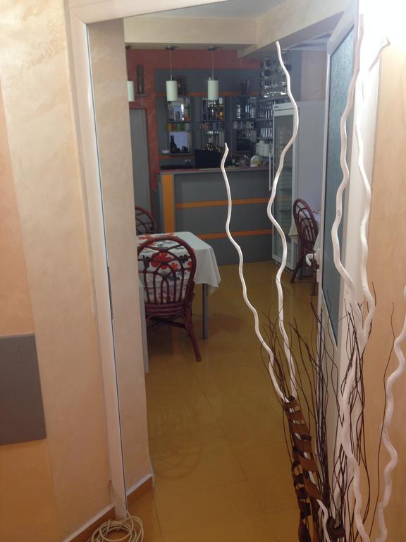 Hotel Biju Burgas Esterno foto